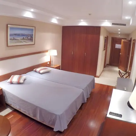 Apartment With One Bedroom In Estombar With Wonderful City View Shared Pool Enclosed Garden 4 Km From The Beach *