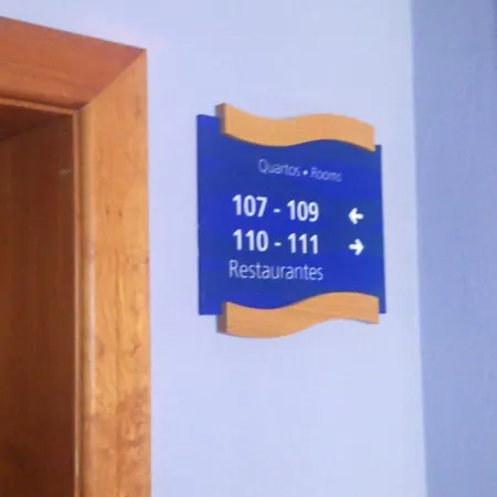 아파트 Apartment With One Bedroom In Estombar With Wonderful City View Shared Pool Enclosed Garden 4 Km From The Beach