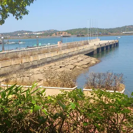 Apartment With One Bedroom In Estombar With Wonderful City View Shared Pool Enclosed Garden 4 Km From The Beach * 에스톰바